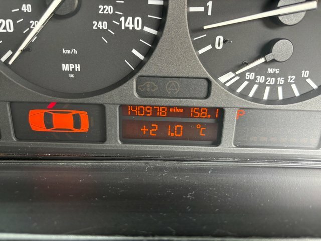 BMW 5 Series Se Silver #51