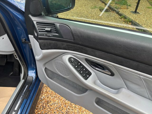 BMW 5 Series Se Silver #19