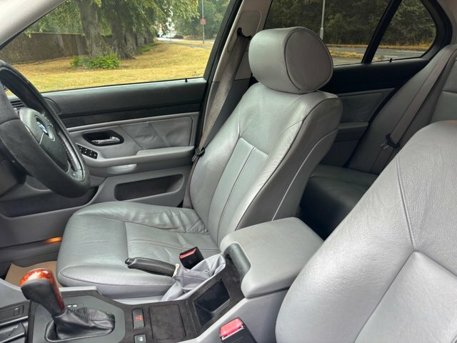 BMW 5 Series Se Silver #33