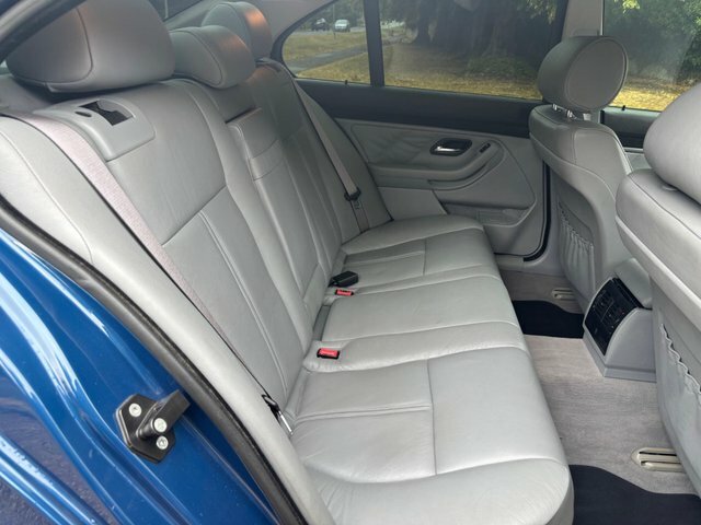 BMW 5 Series Se Silver #26