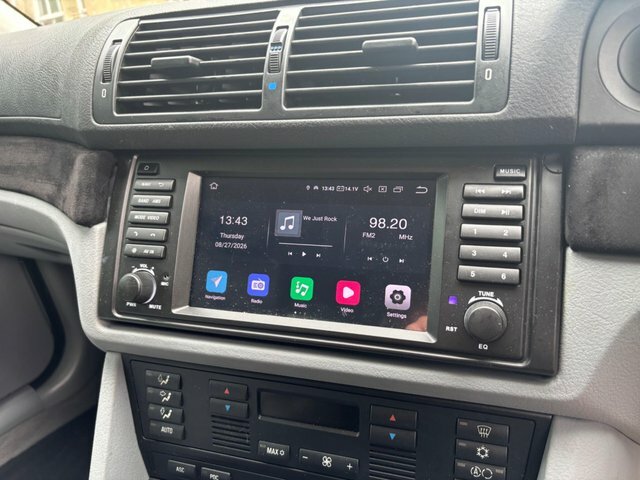 BMW 5 Series Se Silver #44