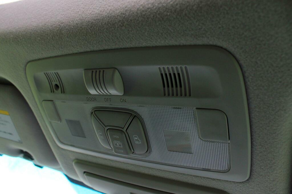 Toyota Estima Doors Low Silver #22