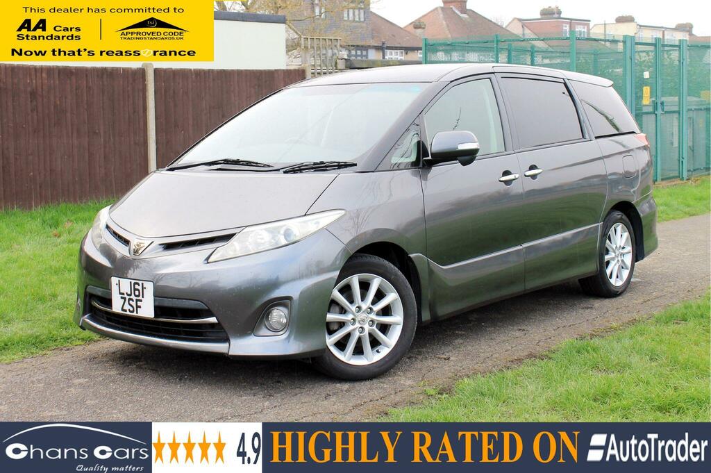 Toyota Estima Aeras 2.4L Grey