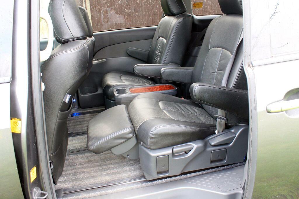 Toyota Estima Doors Low Silver #20