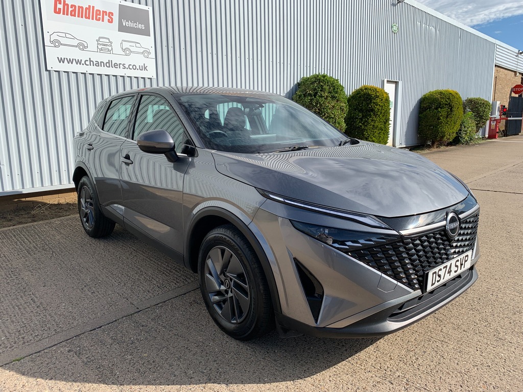 Nissan Qashqai 1.3 Dig-t Mhev Acenta Premium Suv Hybri Grey #5