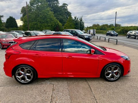 Ford Focus Focus Zetec S T Black #8