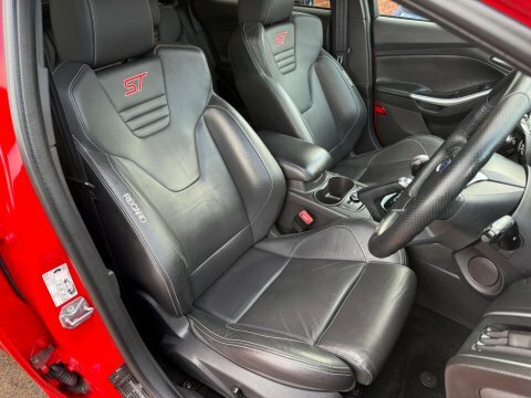 Ford Focus Focus Zetec S T Black #10