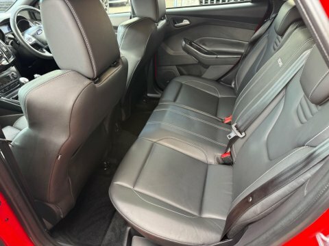 Ford Focus Focus Zetec S T Black #13