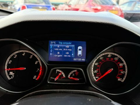 Ford Focus Focus Zetec S T Black #18