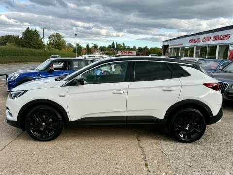 Vauxhall Grandland X 1.5 Turbo D White #4