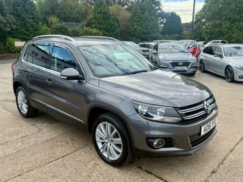 Volkswagen Tiguan 2.0 Tdi Bluemotion Grey #3