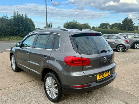 Volkswagen Tiguan 2.0 Tdi Bluemotion Grey #5