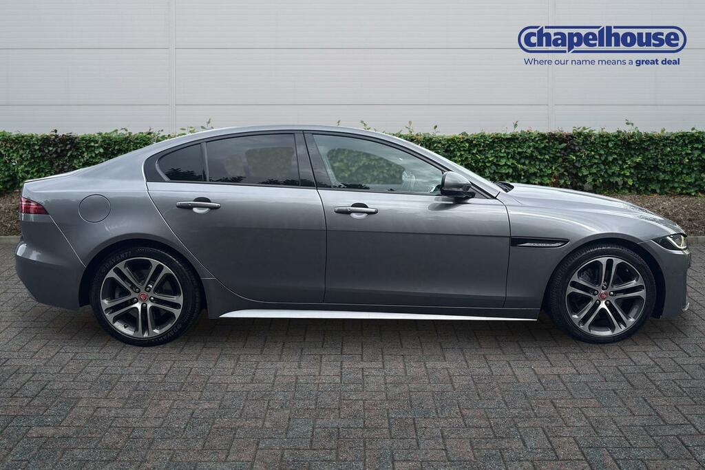 Jaguar XE R-dynamic Se D 2.0 FJ20XNN Grey #2