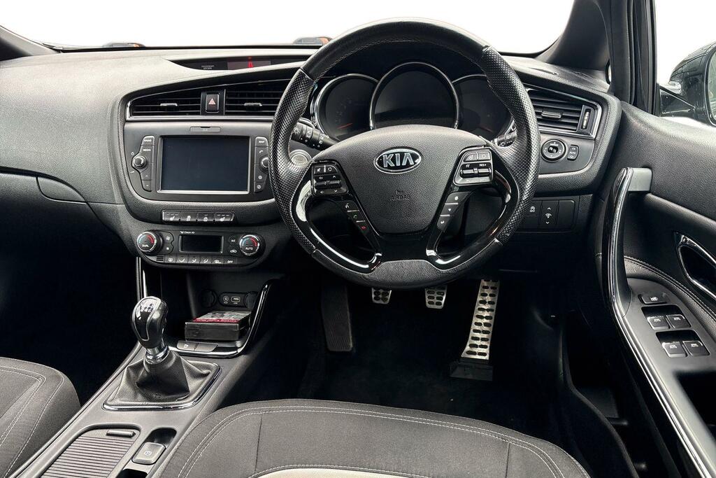 Kia Ceed 1.6 Crdi Gt-line 134 Red #12