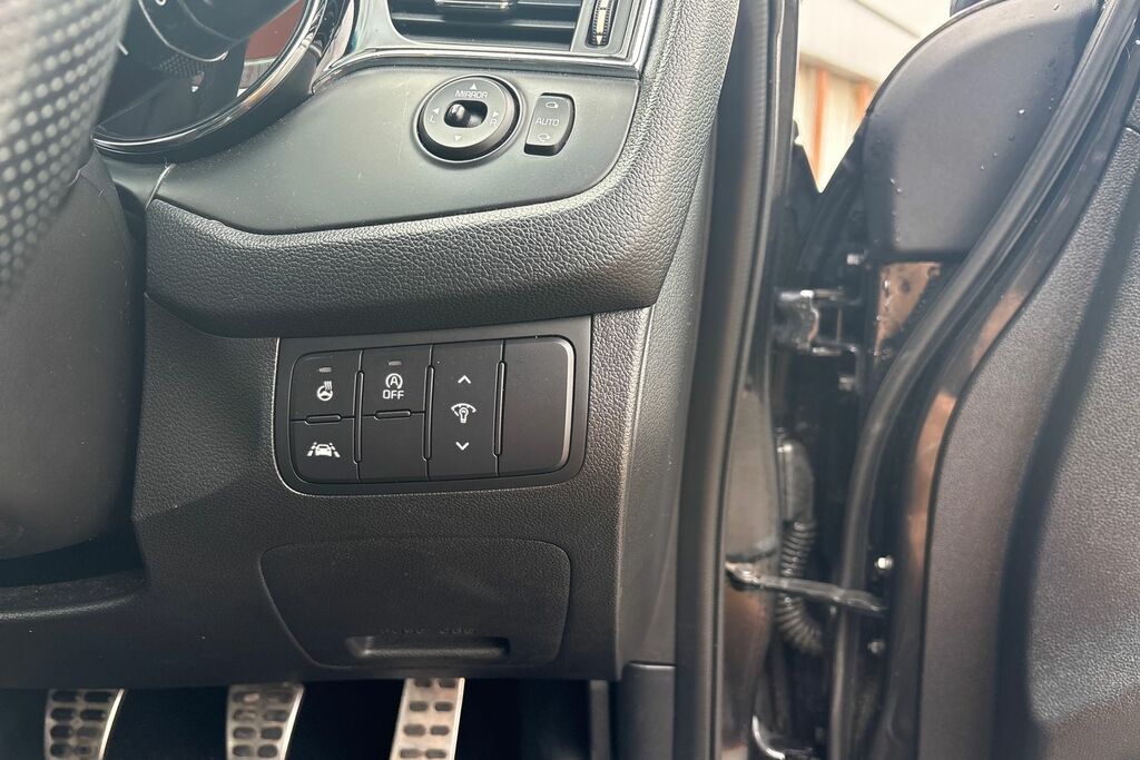 Kia Ceed 1.6 Crdi Gt-line 134 Red #32