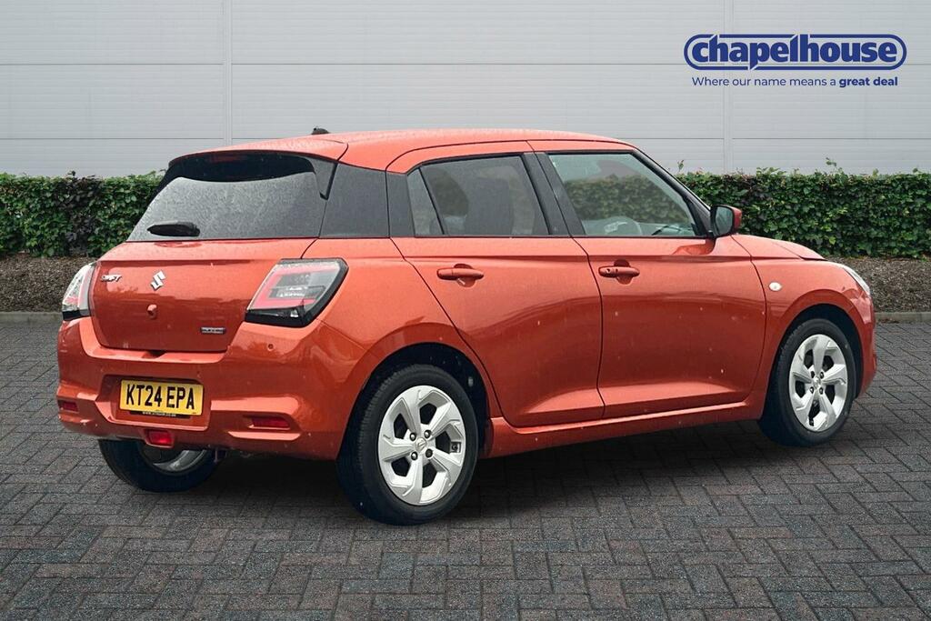 Suzuki Swift Motion Mhev Cvt 1.2 Orange #3