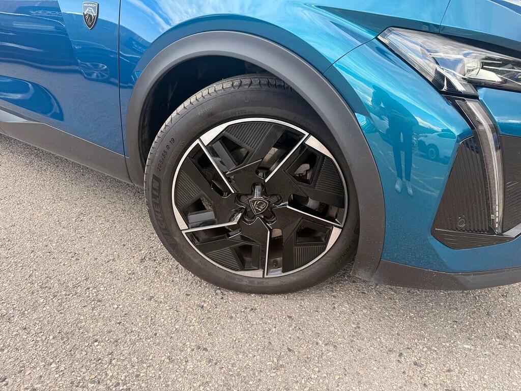 Peugeot 408 1.6 12.4Kwh Gt Fastback Plug-in Hybrid Blue