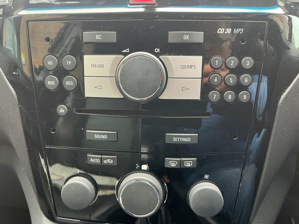Vauxhall Zafira Elite Cdti Blue #22