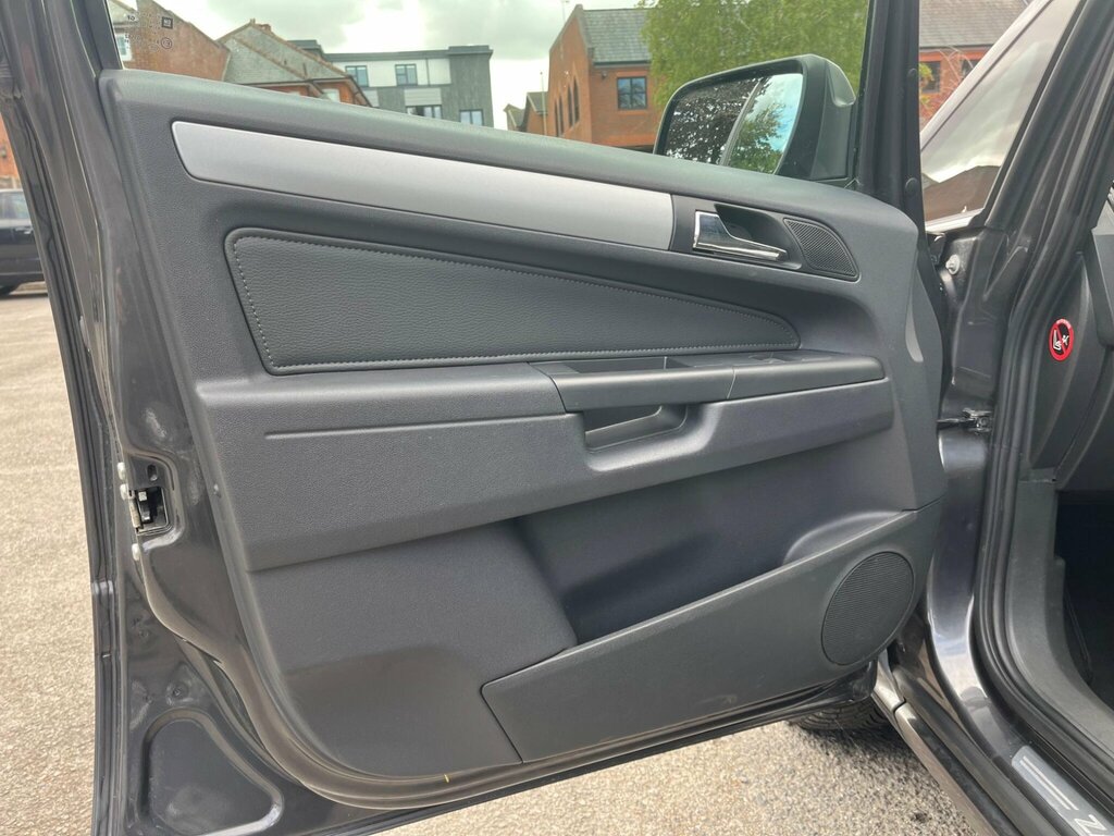 Vauxhall Zafira Elite Cdti Blue #27
