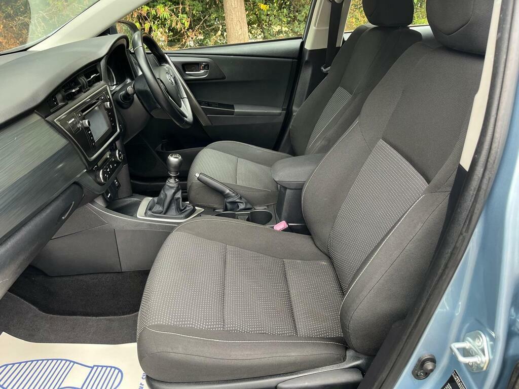 Toyota Auris 1.6 V-matic Icon Euro 5 Blue #3