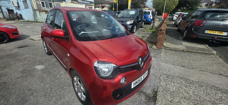 Renault Twingo Dynamique Energy Tsh 20 Red #3