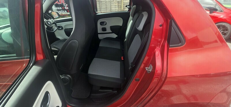 Renault Twingo 1.0 Sce Play Yellow #10
