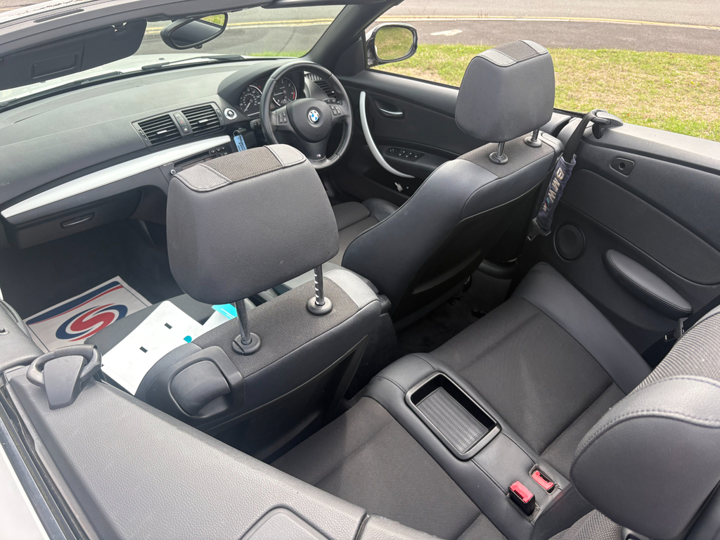 BMW 1 Series 2011 11 2.0 Silver #4