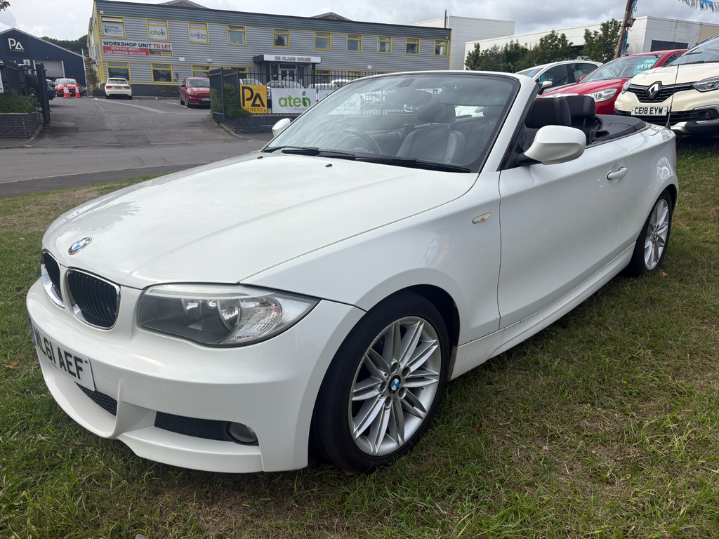 BMW 1 Series 2011 11 2.0 Silver #3