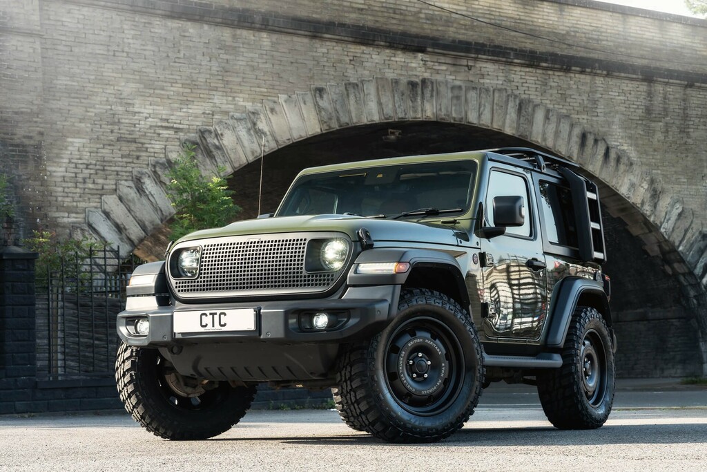 Jeep Wrangler 2L Overland Black #68