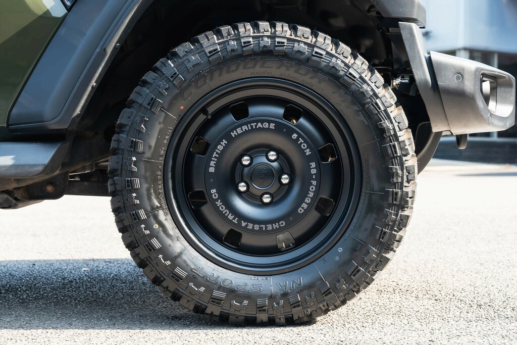 Jeep Wrangler 2L Overland Black #52