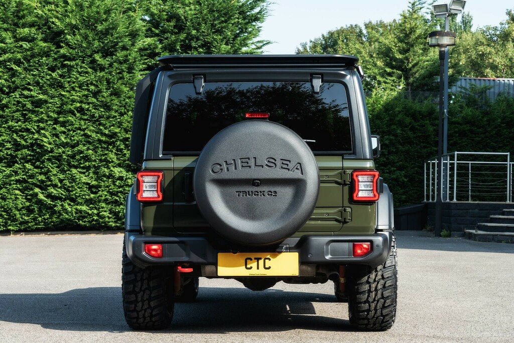 Jeep Wrangler 2L Overland Black #14