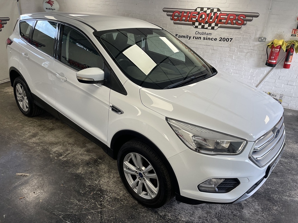 Ford Kuga T Ecoboost Zetec YG67ZNW White #2