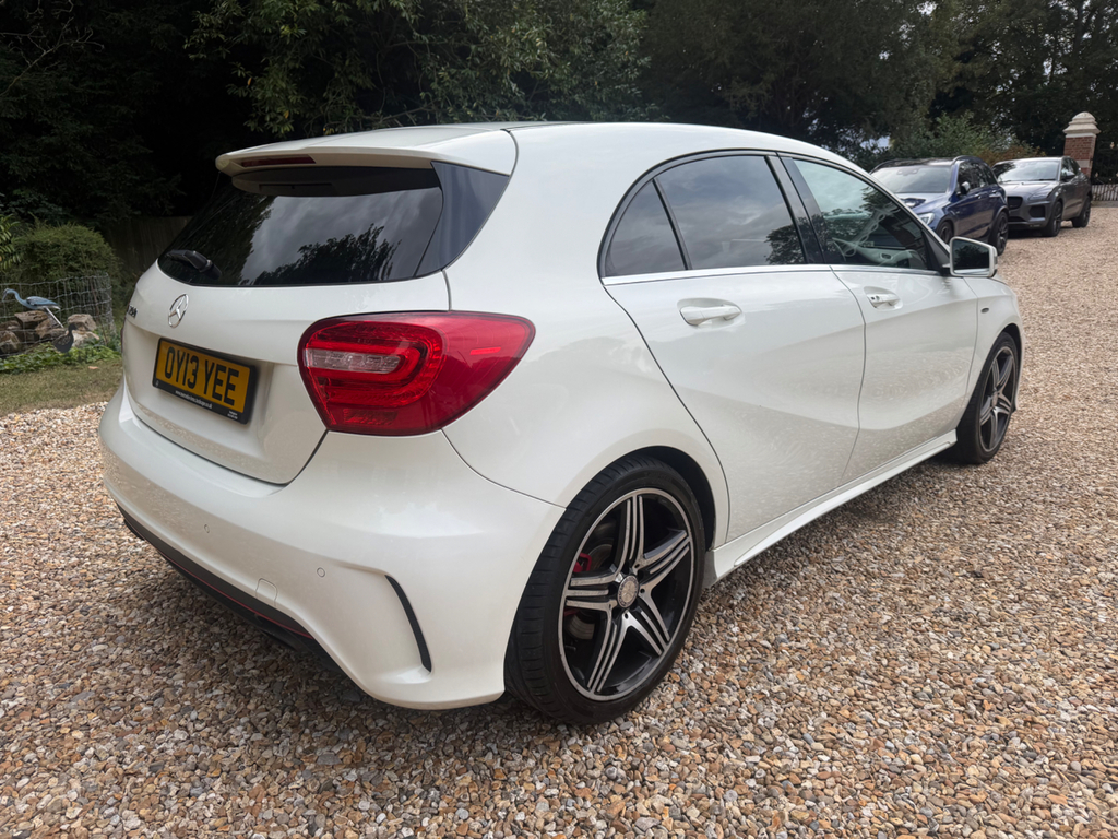 Mercedes-Benz A Class 2.0 Blueefficiency Engineered By Amg Hatchback OY13YEE #6