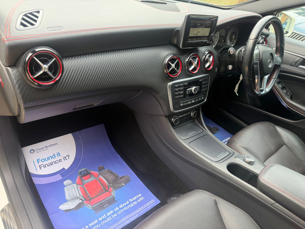 Mercedes-Benz A Class 2.0 Blueefficiency Engineered By Amg Hatchback OY13YEE #3