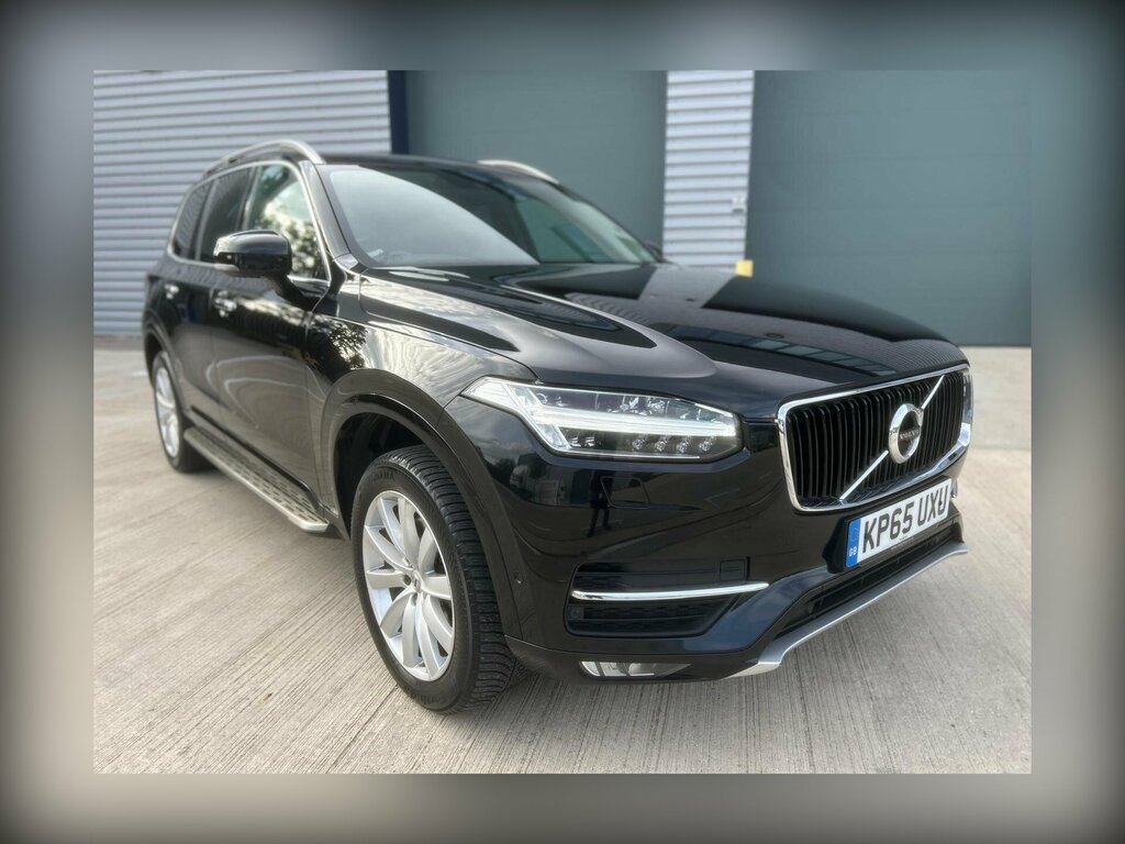 Volvo XC90 2.0 D5 Momentum Geartronic 4Wd Euro 6 Ss Black