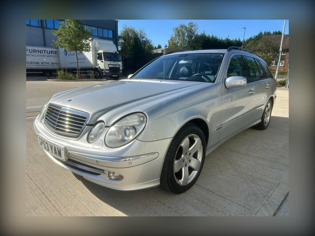 Mercedes-Benz E Class 3.2L Avantgarde Silver #18