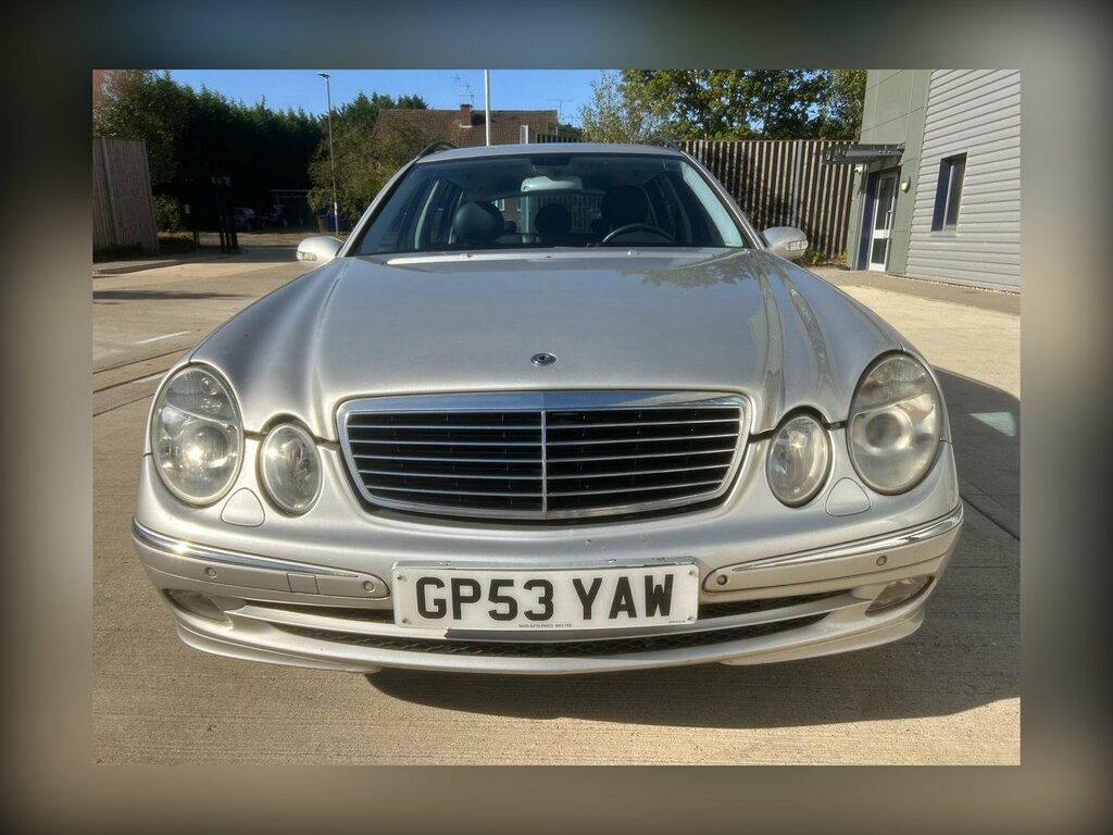 Mercedes-Benz E Class 3.2L Avantgarde Silver #21