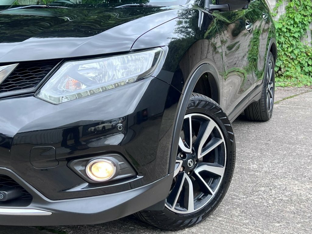 Nissan X-Trail 1.6L N-tec Black #3