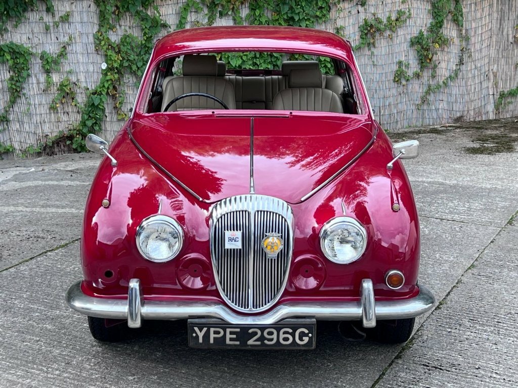 Daimler V8-250 Saloon YPE296G Red #2