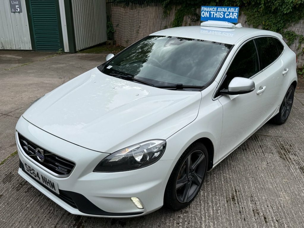 Volvo V40 1.6L R-design White #3