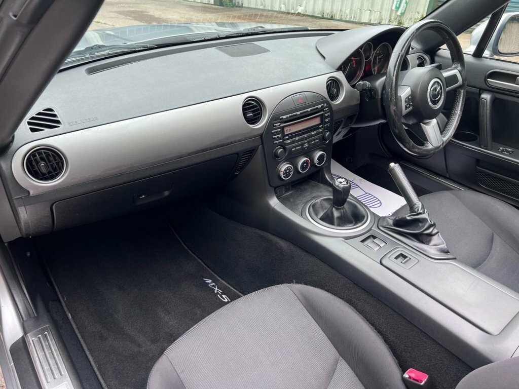 Mazda MX-5 Convertible I Sport Tech 201010 Grey #21