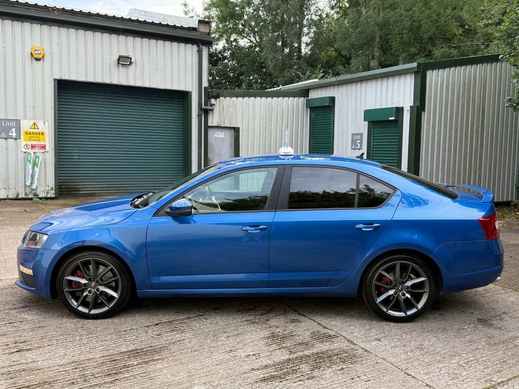 Skoda Octavia 2L Vrs Blue #4