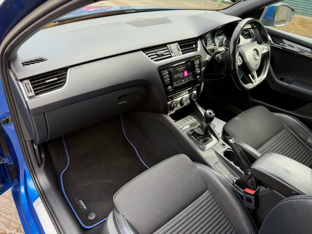 Skoda Octavia 2L Vrs Blue #14