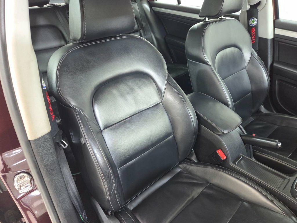 Skoda Superb 2.0 Tdi Cr 140 Se Dsg Blue #20