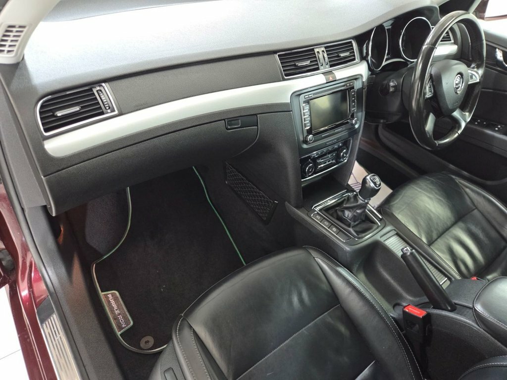 Skoda Superb 2.0 Tdi Cr 140 Se Dsg Blue #19
