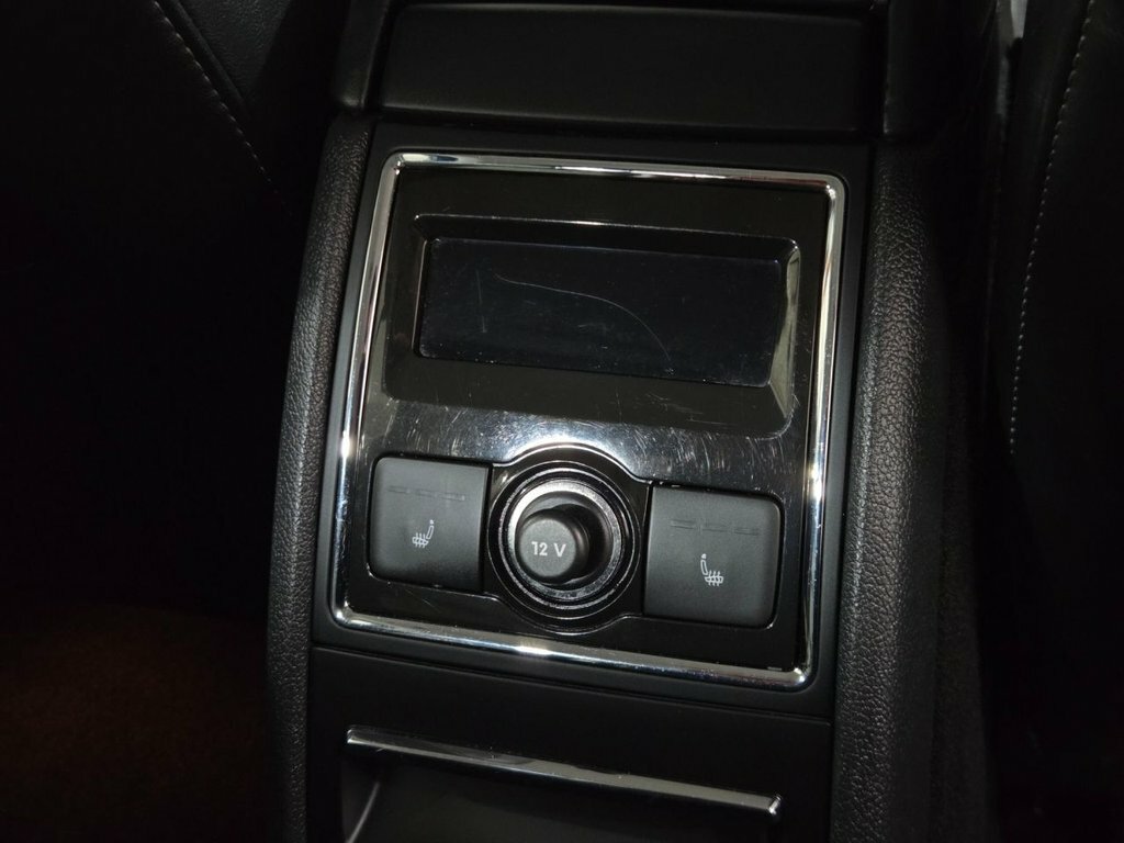 Skoda Superb 2.0 Tdi Cr 140 Se Dsg Blue #28