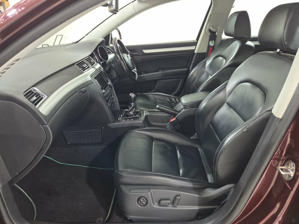 Skoda Superb 2.0 Tdi Cr 140 Se Dsg Blue #18