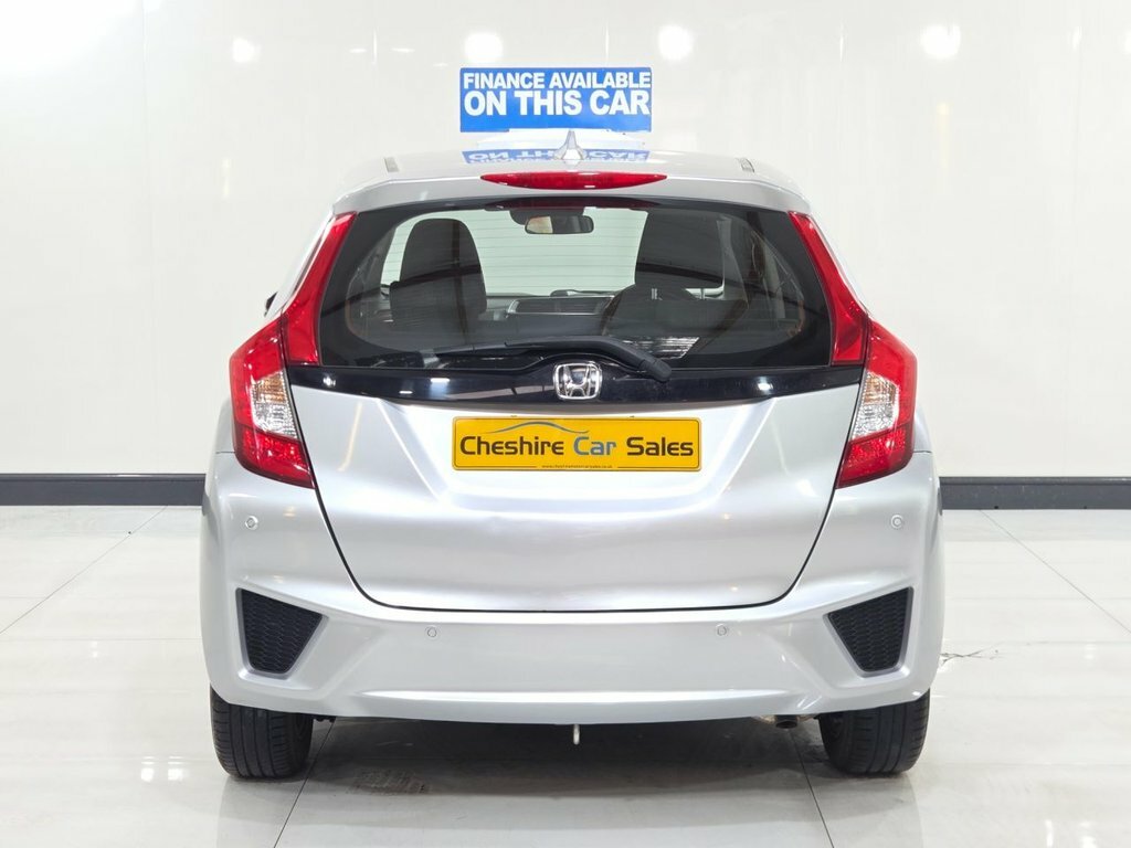 Honda Jazz 1.3 I-vtec S Cvt Silver #8