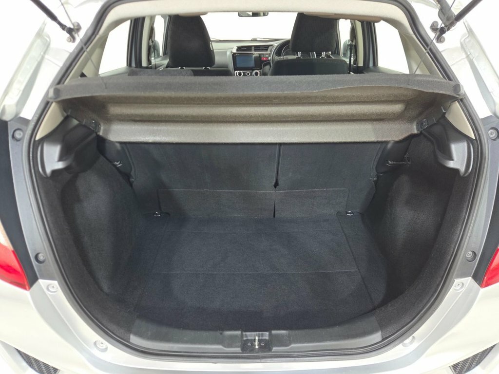Honda Jazz 1.3 I-vtec S Cvt Silver #15
