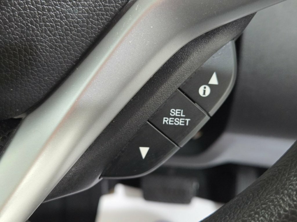 Honda Jazz 1.3 I-vtec S Cvt Silver #47